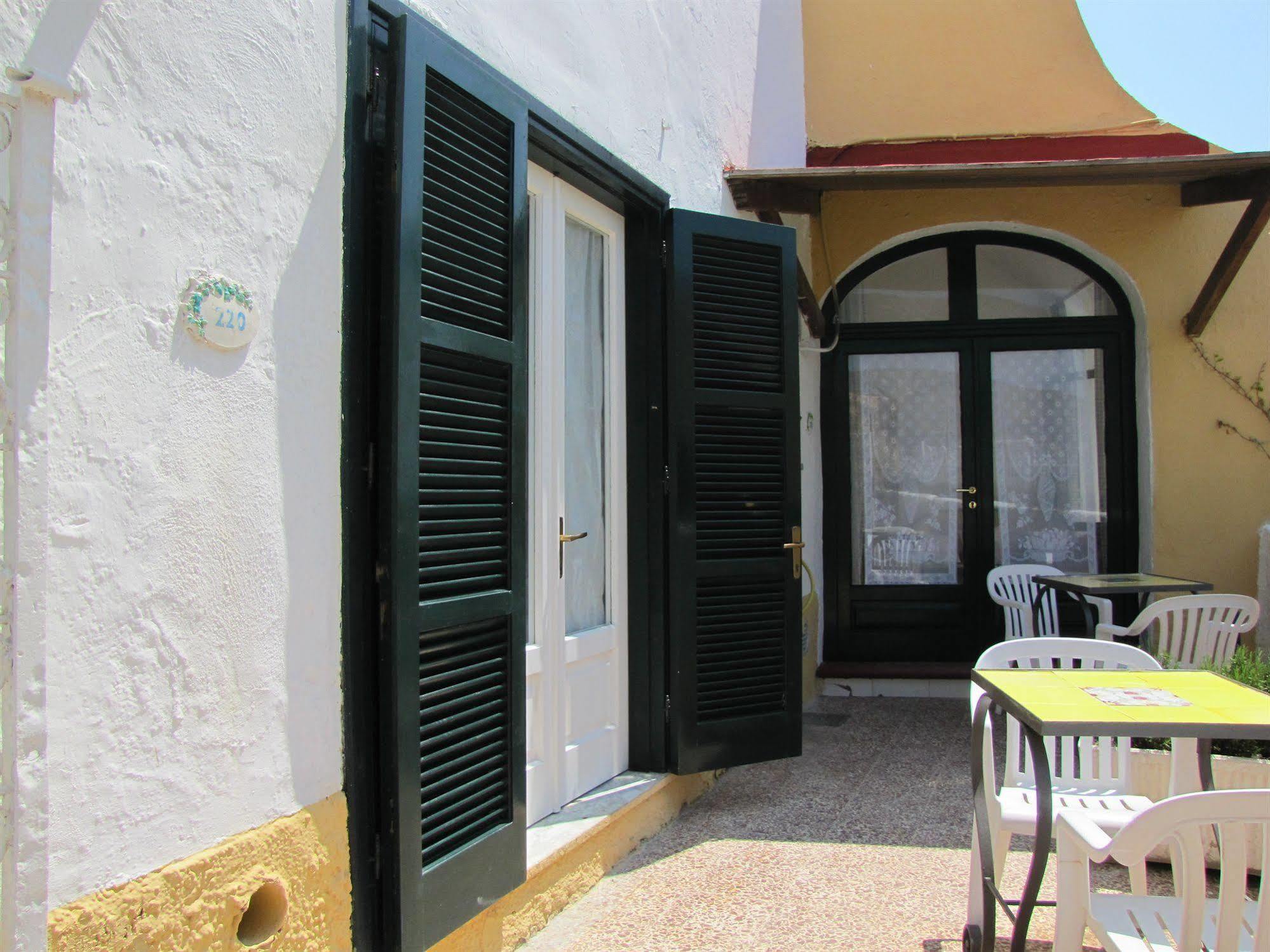 Appartamenti Casa Del Sole Sant'Angelo  Extérieur photo